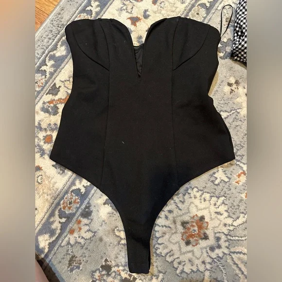 Revolve superdown black bodysuit - Picture 5 of 6